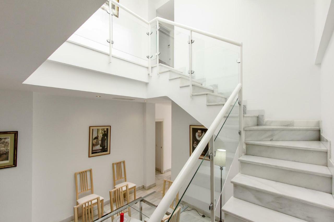 Veoapartment Pedro Miguel Севілья Екстер'єр фото